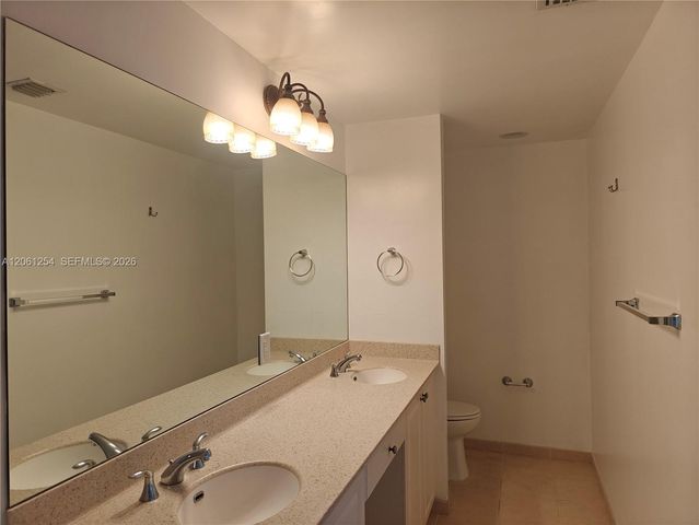 3340 NE 190th Street 1304, Aventura, FL 33180