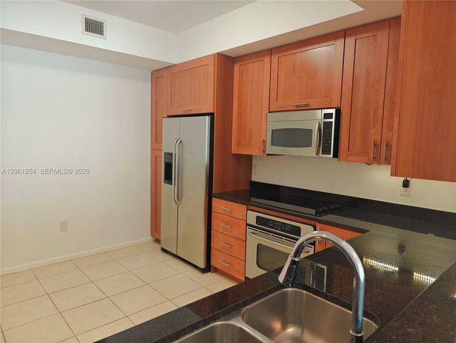 3340 NE 190th Street 1304, Aventura, FL 33180