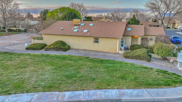 501 Swope Park Avenue NE, Albuquerque, NM 87123
