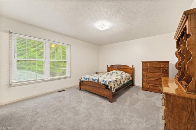 492 Monroeton Golf Course Road, Reidsville, NC 27320