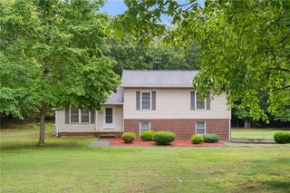 492 Monroeton Golf Course Road, Reidsville, NC 27320