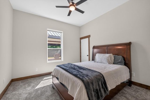 1406 State Highway 21 E, Crockett, TX 75835