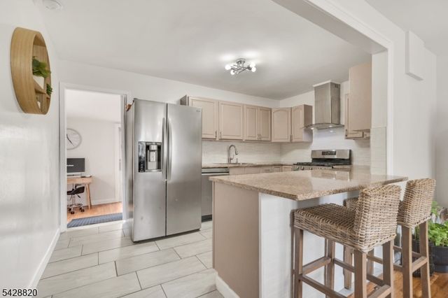 13 Kovach St, Franklin Boro, NJ 07416