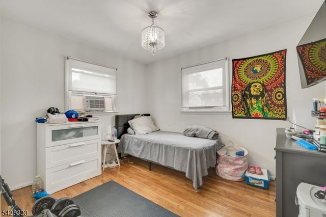 13 Kovach St, Franklin Boro, NJ 07416