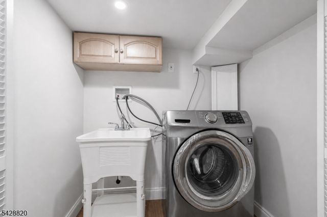 13 Kovach St, Franklin Boro, NJ 07416