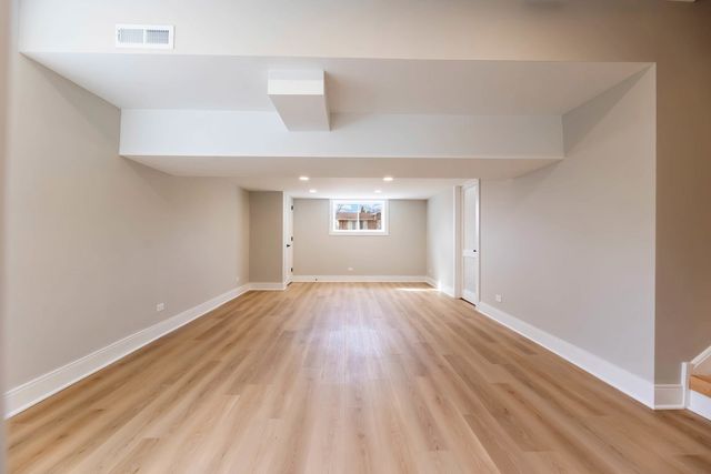 249 Johnson Avenue, Frankfort, IL 60423