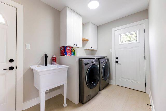 249 Johnson Avenue, Frankfort, IL 60423