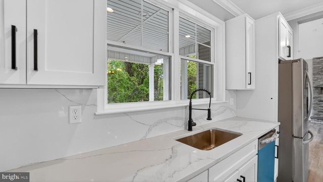 2001 POPLAR RIDGE RD, Pasadena, MD 21122