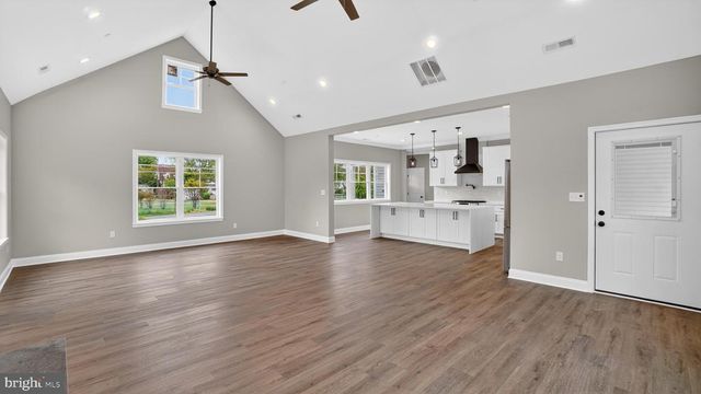 2001 POPLAR RIDGE RD, Pasadena, MD 21122