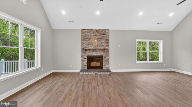 2001 POPLAR RIDGE RD, Pasadena, MD 21122