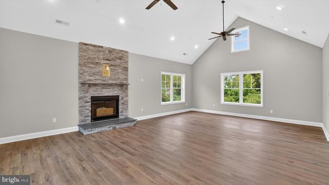 2001 POPLAR RIDGE RD, Pasadena, MD 21122