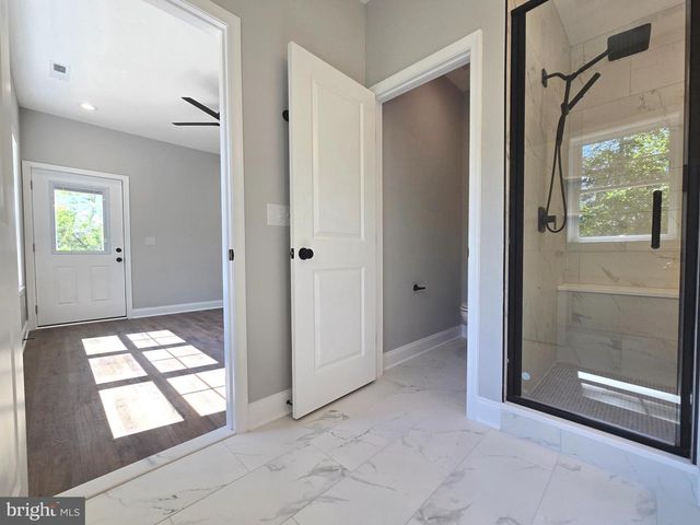 2001 POPLAR RIDGE RD, Pasadena, MD 21122