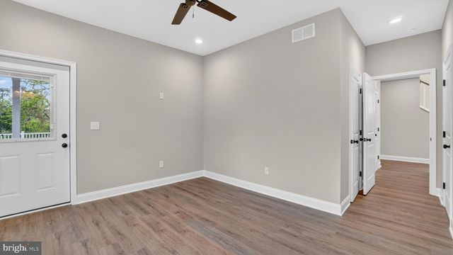 2001 POPLAR RIDGE RD, Pasadena, MD 21122