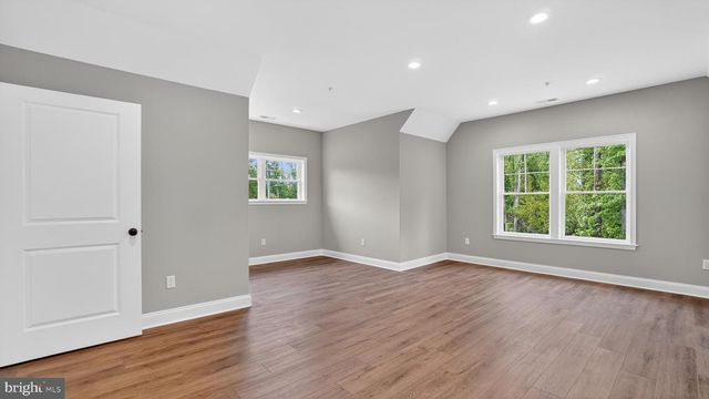 2001 POPLAR RIDGE RD, Pasadena, MD 21122