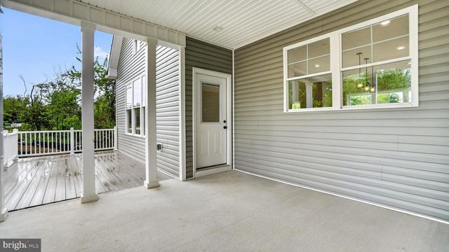 2001 POPLAR RIDGE RD, Pasadena, MD 21122