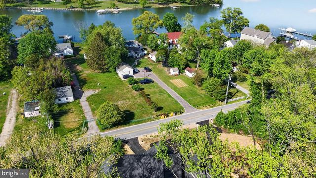 2001 POPLAR RIDGE RD, Pasadena, MD 21122