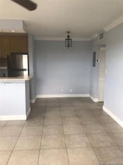 110 SE 2nd St 312, Hallandale Beach, FL 33009