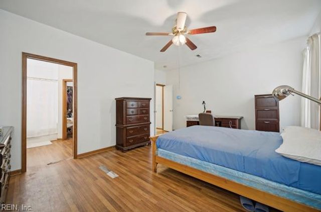 308 Peachwood CT, Suffolk, VA 23434