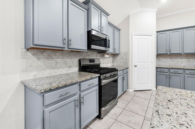 2151 Moss Creek Lane, Conroe, TX 77304