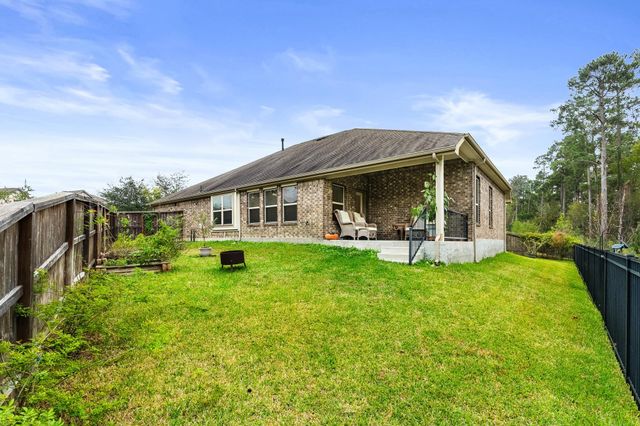 2151 Moss Creek Lane, Conroe, TX 77304