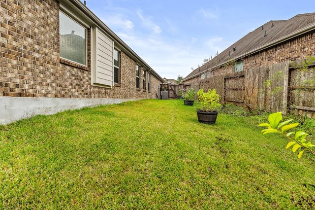 2151 Moss Creek Lane, Conroe, TX 77304