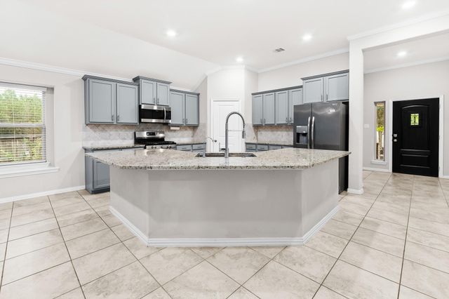 2151 Moss Creek Lane, Conroe, TX 77304