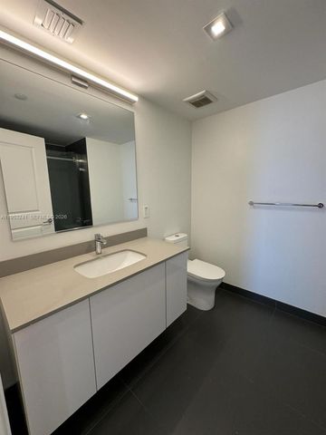 1600 NE 1st Ave 3101, Miami, FL 33132