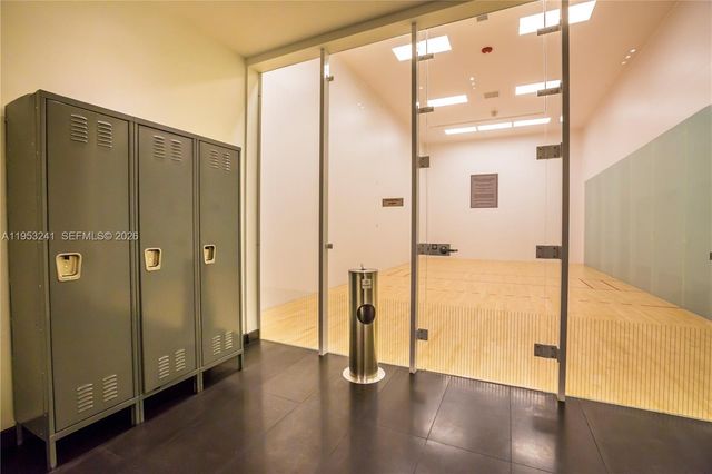 1600 NE 1st Ave 3101, Miami, FL 33132