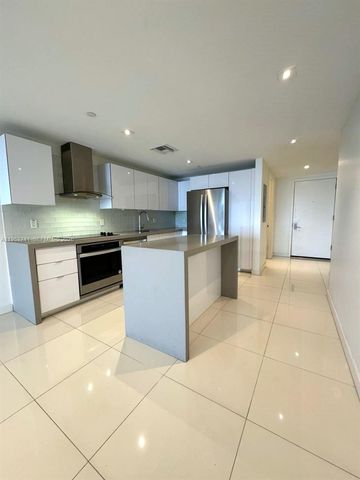 1600 NE 1st Ave 3101, Miami, FL 33132