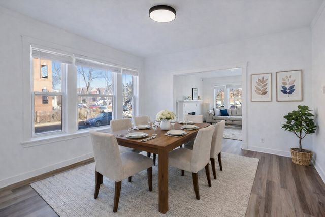 3047 W Berteau Avenue 1, Chicago, IL 60618