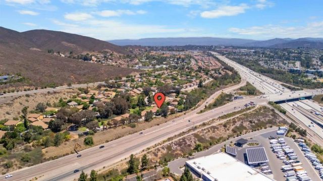 10466 Caminito Sulmona, San Diego, CA 92129