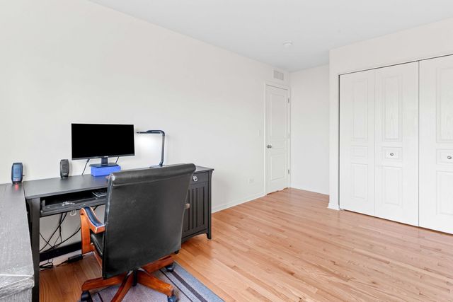 25138 PRESIDENTIAL Avenue, Plainfield, IL 60544