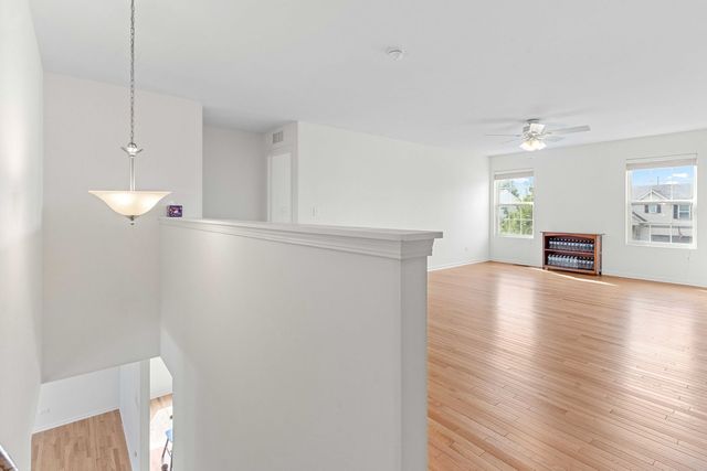 25138 PRESIDENTIAL Avenue, Plainfield, IL 60544