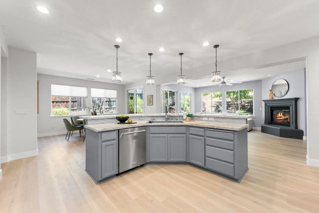 3041 Schooner Dr, El Dorado Hills, CA 95762