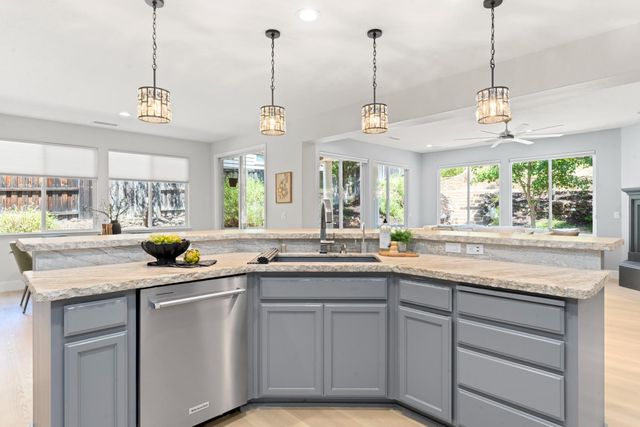 3041 Schooner Dr, El Dorado Hills, CA 95762