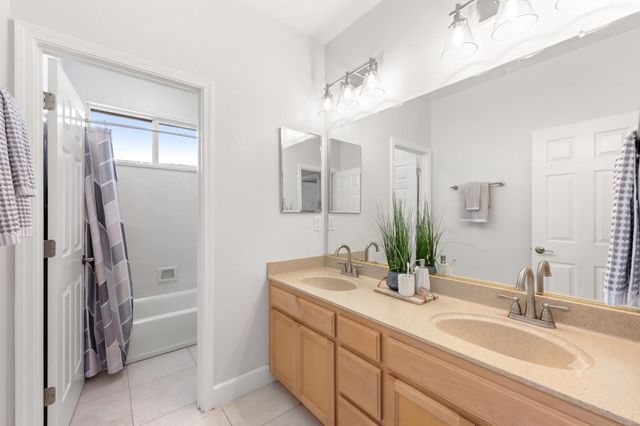 3041 Schooner Dr, El Dorado Hills, CA 95762