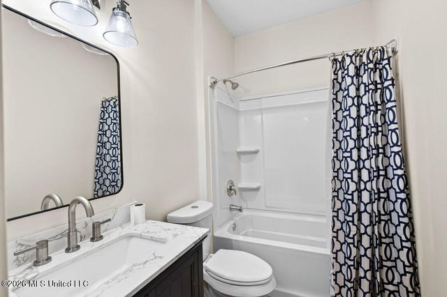 1528 Barracuda Drive, Gautier, MS 39553