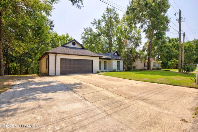 1528 Barracuda Drive, Gautier, MS 39553