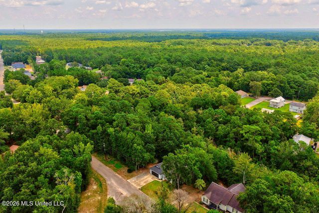 1528 Barracuda Drive, Gautier, MS 39553
