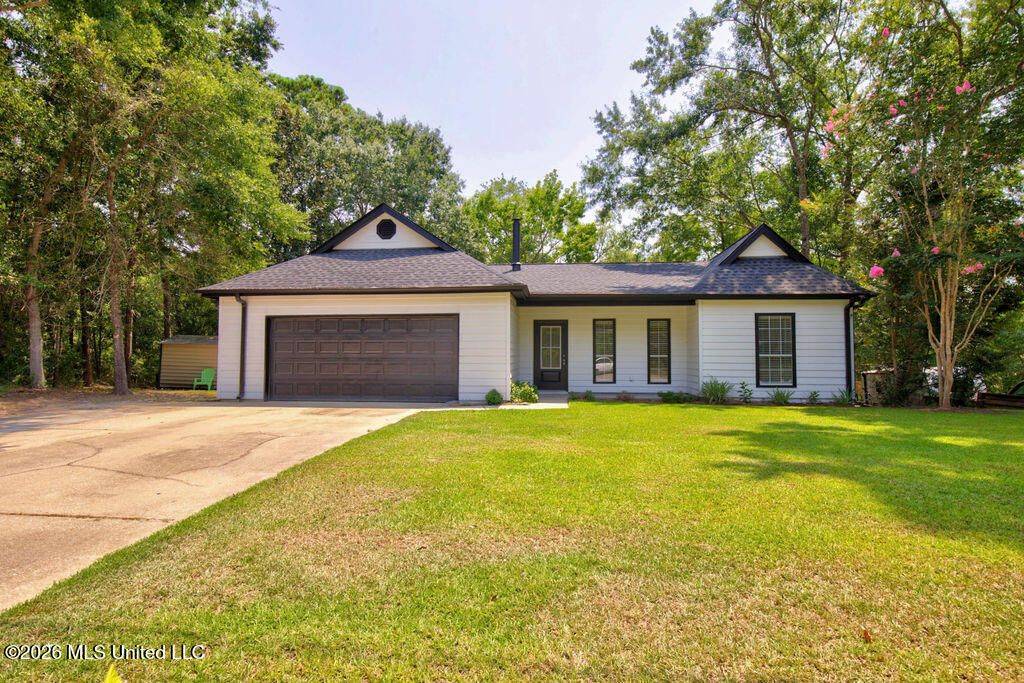 1528 Barracuda Drive, Gautier, MS 39553