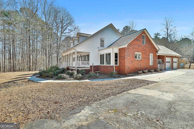 135 Kayla Drive, Fayetteville, GA 30215