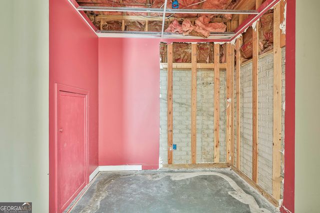 135 Kayla Drive, Fayetteville, GA 30215