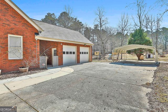 135 Kayla Drive, Fayetteville, GA 30215