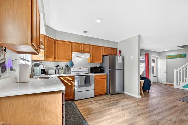 4530 Pleasure AVE, Virginia Beach, VA 23455