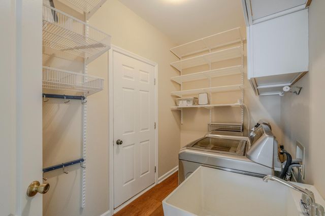 1327 MURRAY DOWNS WAY, Reston, VA 20194
