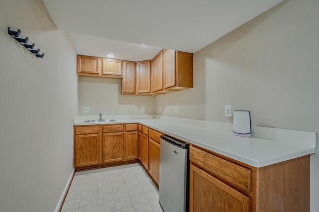 1327 MURRAY DOWNS WAY, Reston, VA 20194