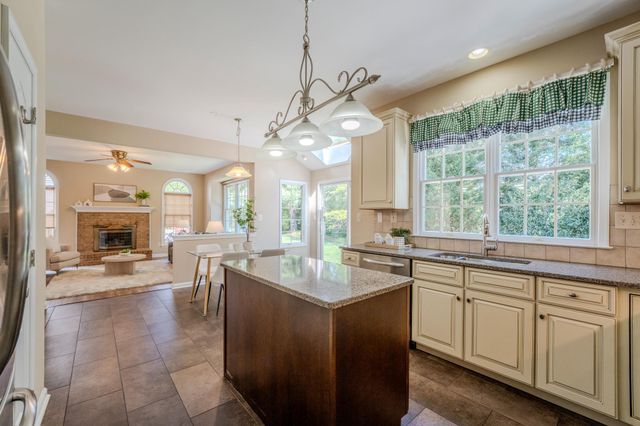 1327 MURRAY DOWNS WAY, Reston, VA 20194