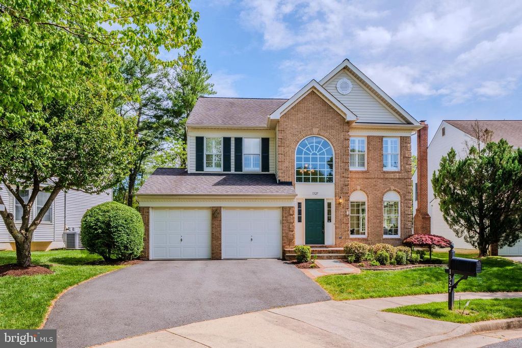 1327 MURRAY DOWNS WAY, Reston, VA 20194