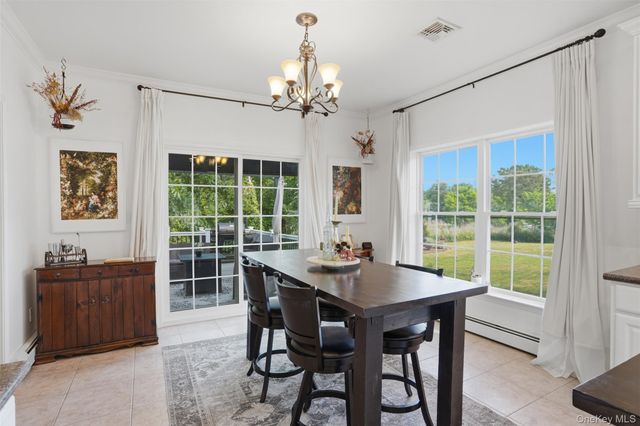 19 Regent Road, Warwick, NY 10990