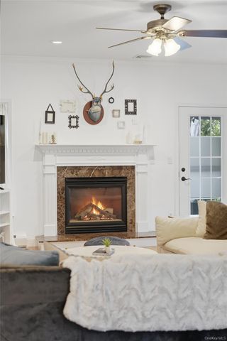 19 Regent Road, Warwick, NY 10990